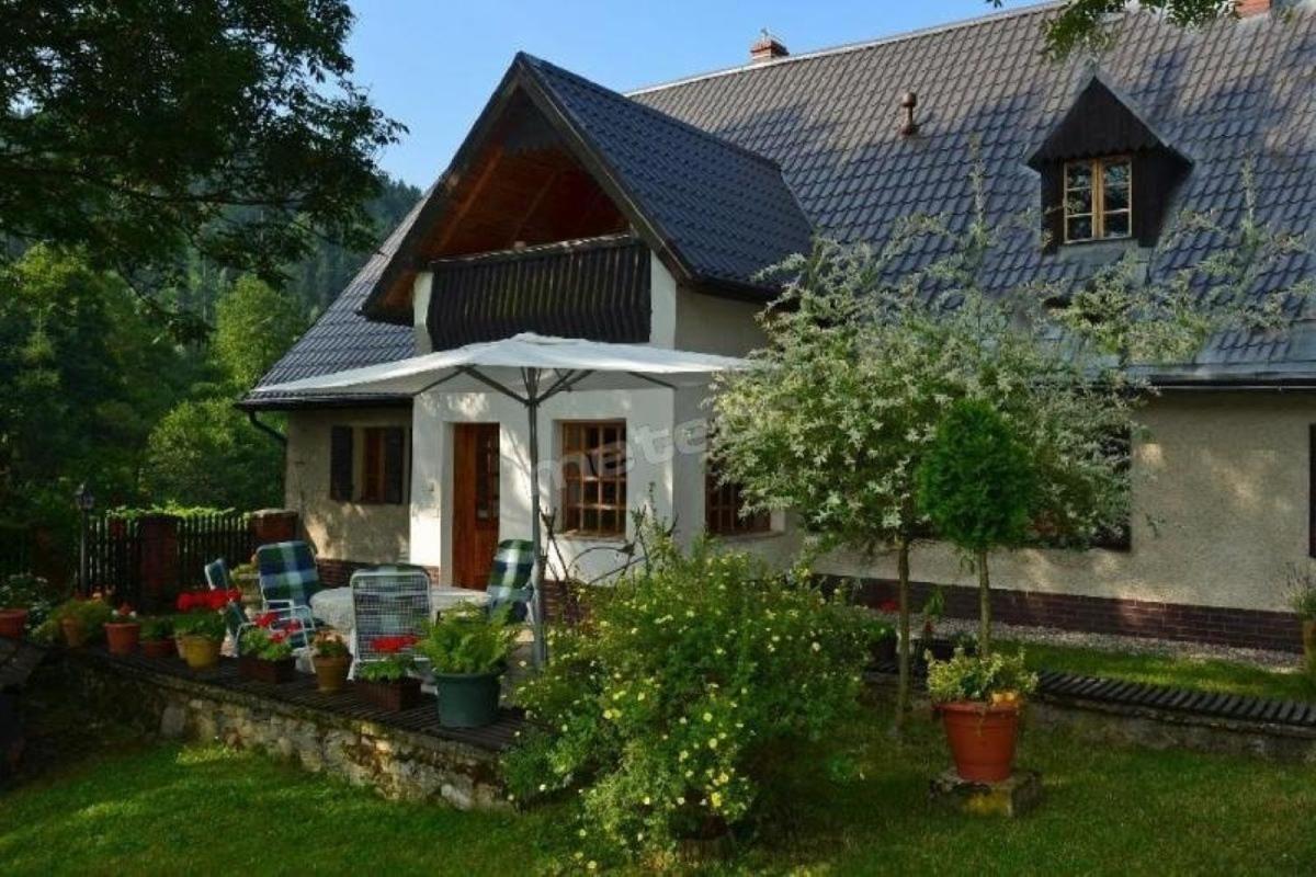 Agroturystyka Pod Jesionami Lądek-Zdrój エクステリア 写真